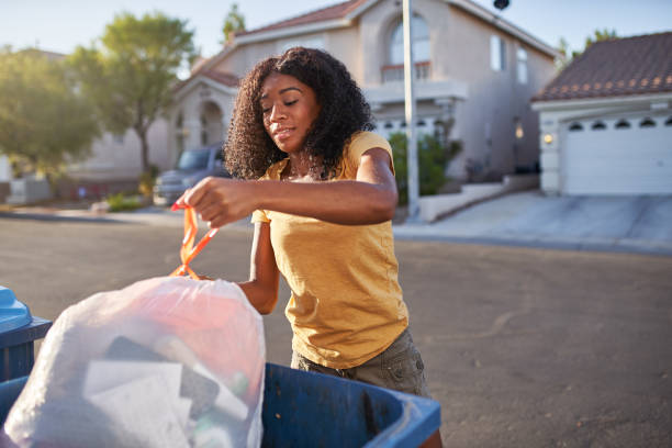 Best Basement Cleanout Services  in Kapaa, HI
